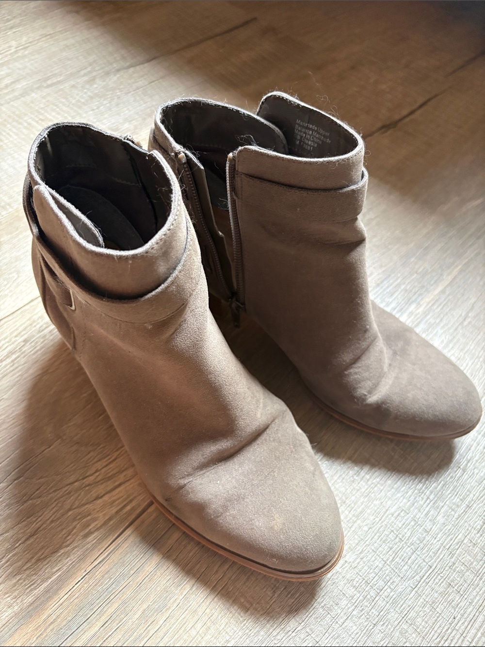 Giani Bernini Gray Suede Ankle Booties with Side Zip